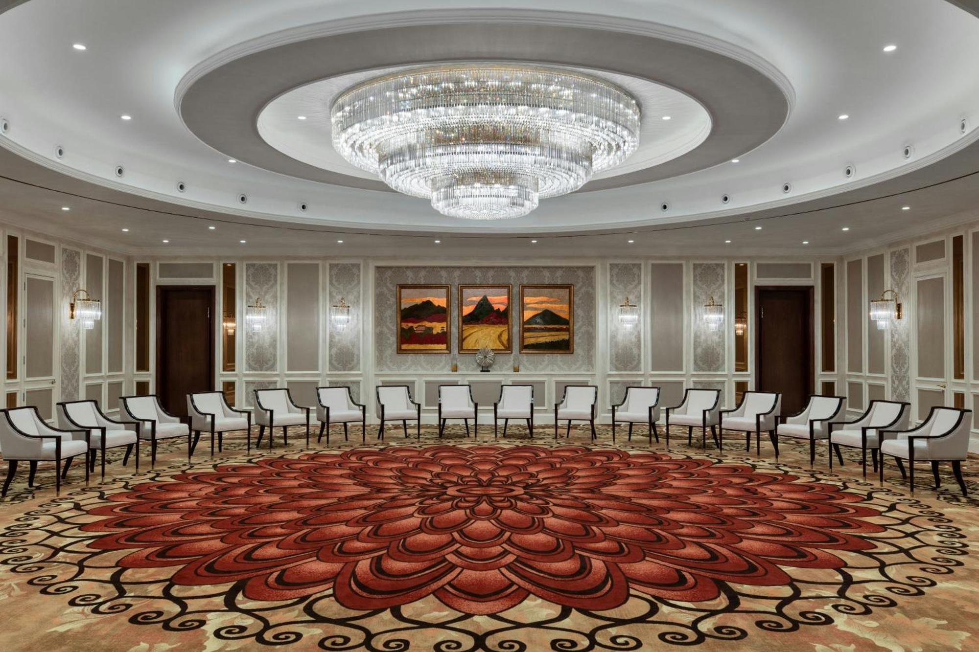 Sheraton Grand & Convention Center Station touristique 5*